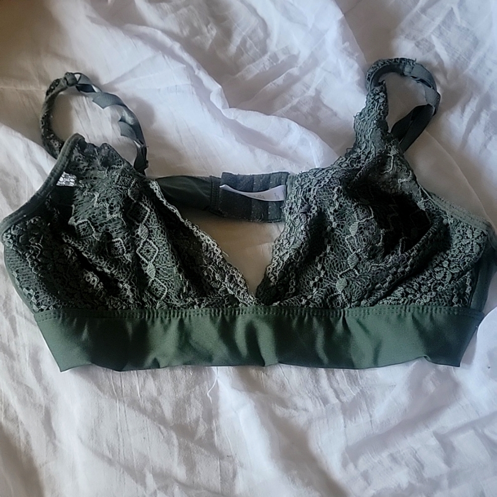 Olive brallette